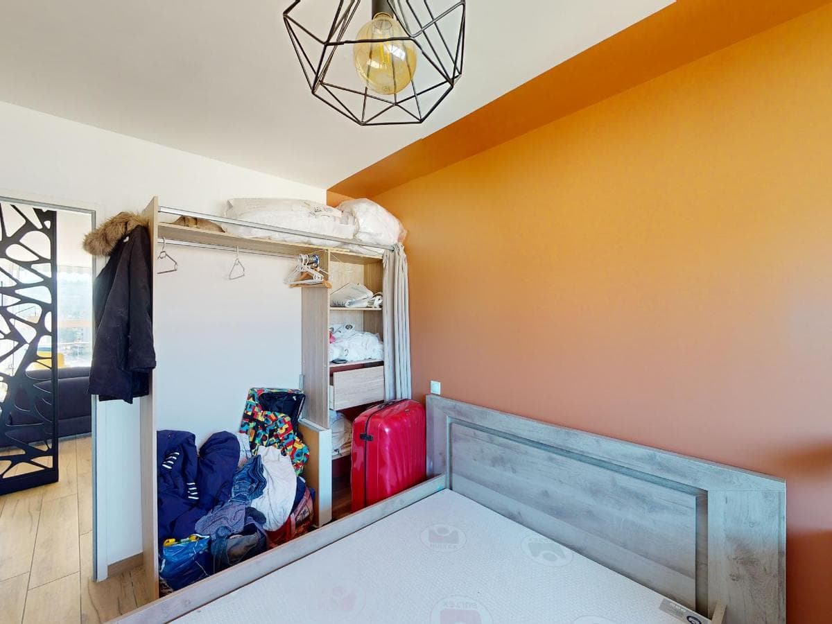 Appartement 6 pièces de 125 m² — vignette 2