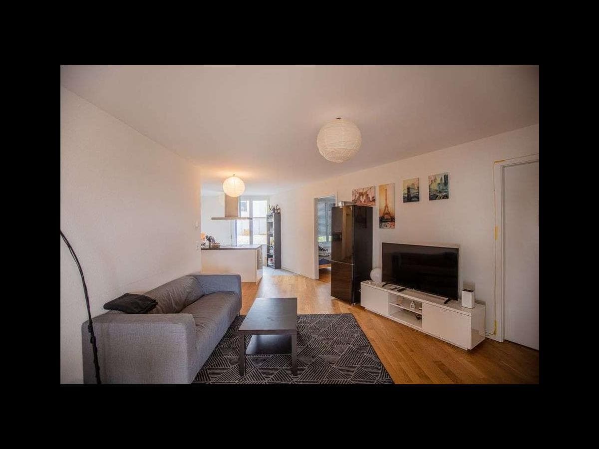 Appartement 5 pièces de 108 m² — vignette 2