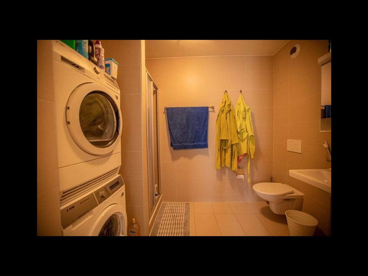 Appartement 5 pièces de 108 m² — vignette 4