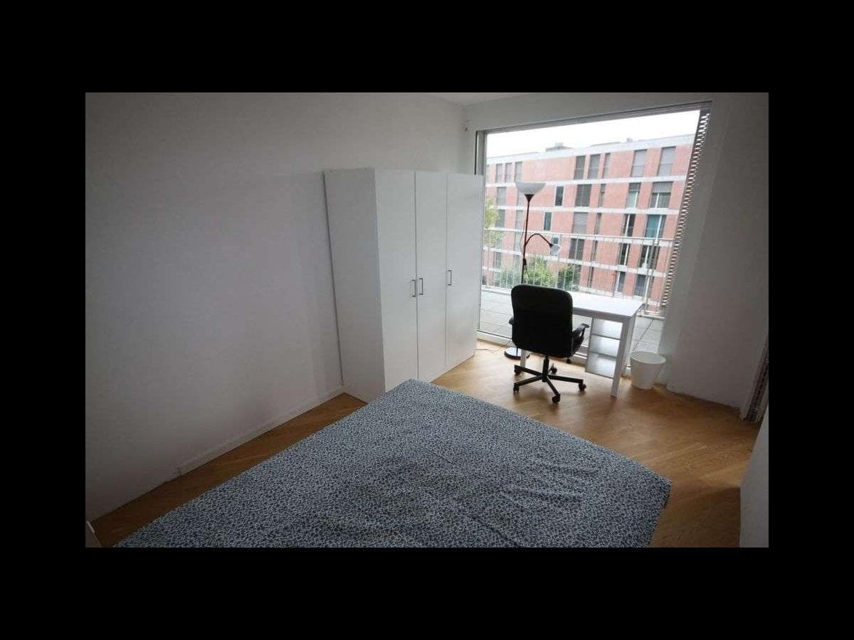 Appartement 5 pièces de 108 m² — vignette 9