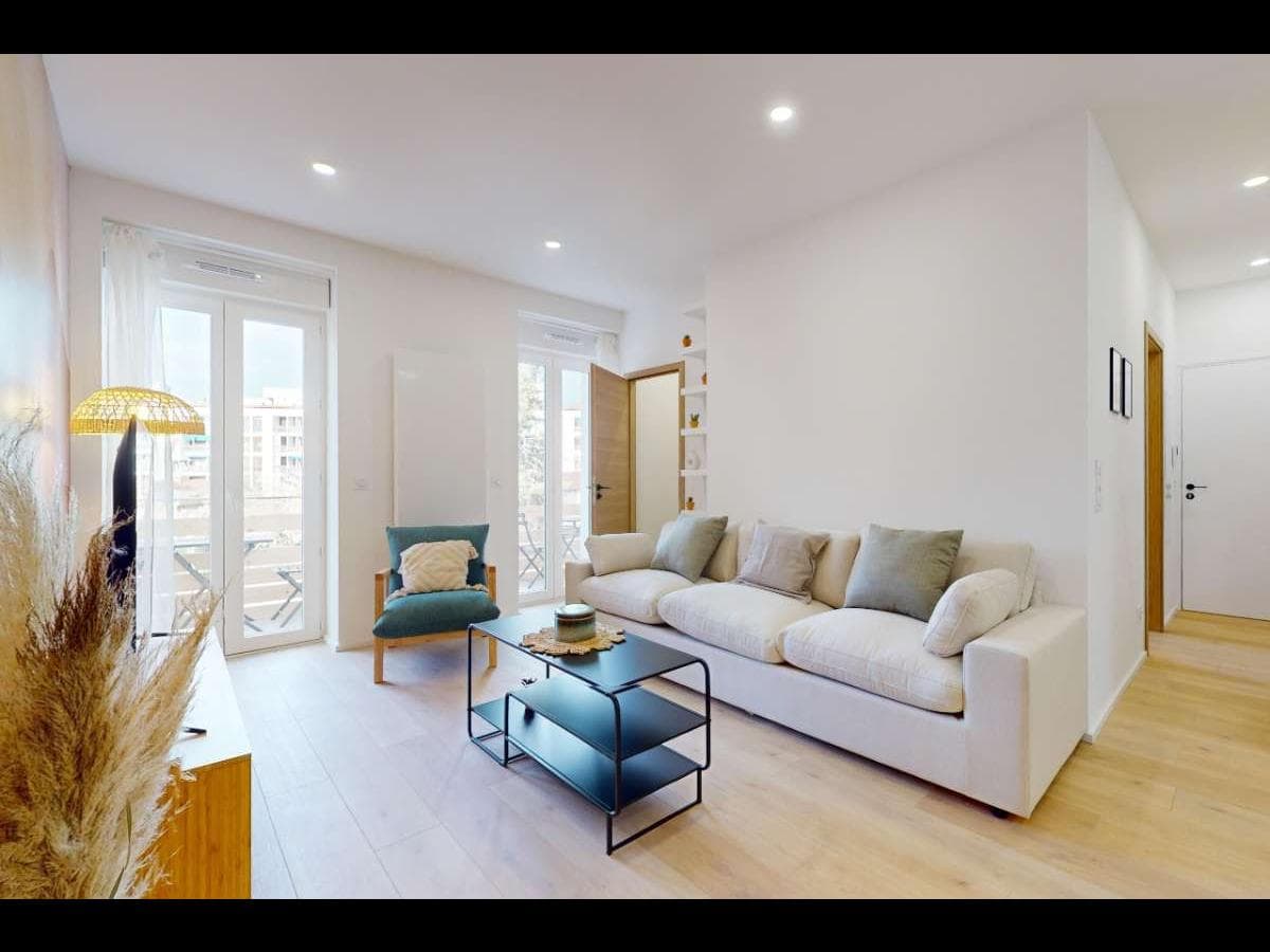 Appartement 6 pièces de 100 m² — photo 1