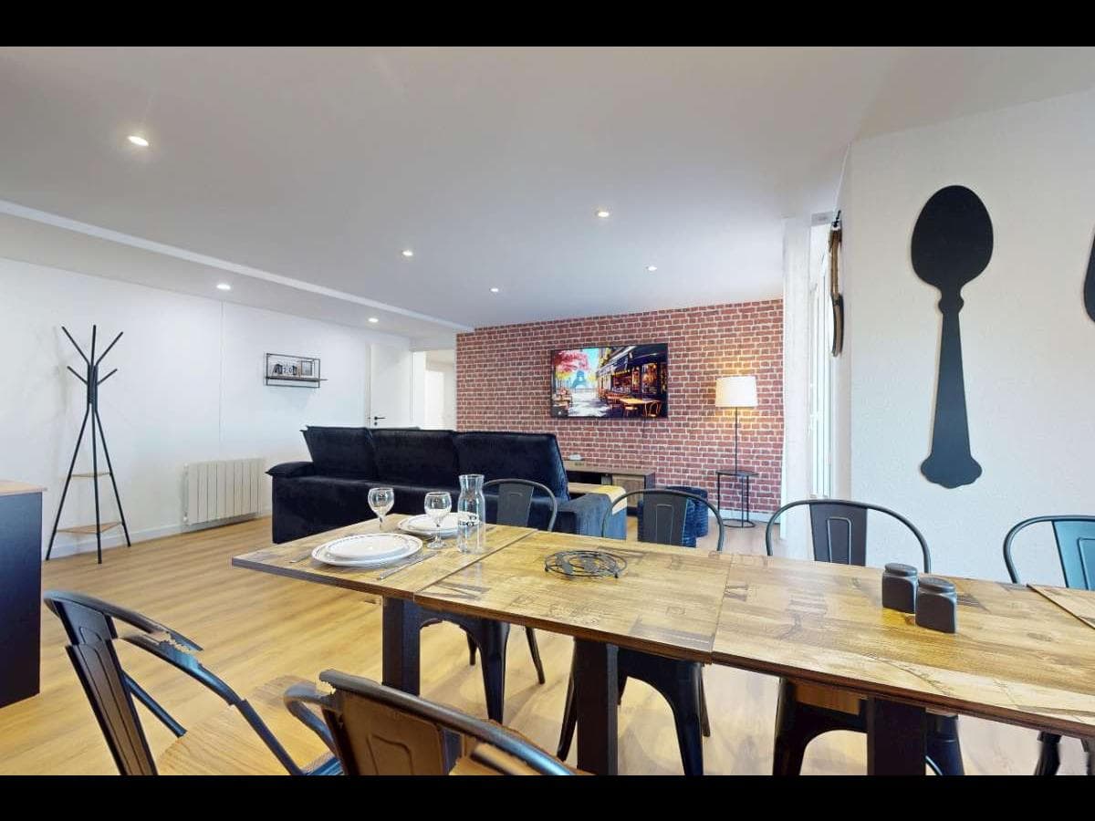 Appartement 8 pièces de 190 m² — vignette 3