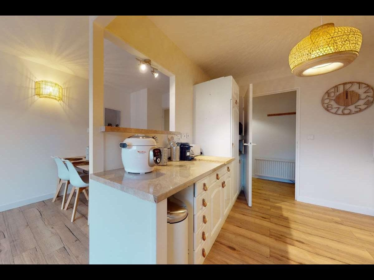Appartement 5 pièces de 102 m² — vignette 4
