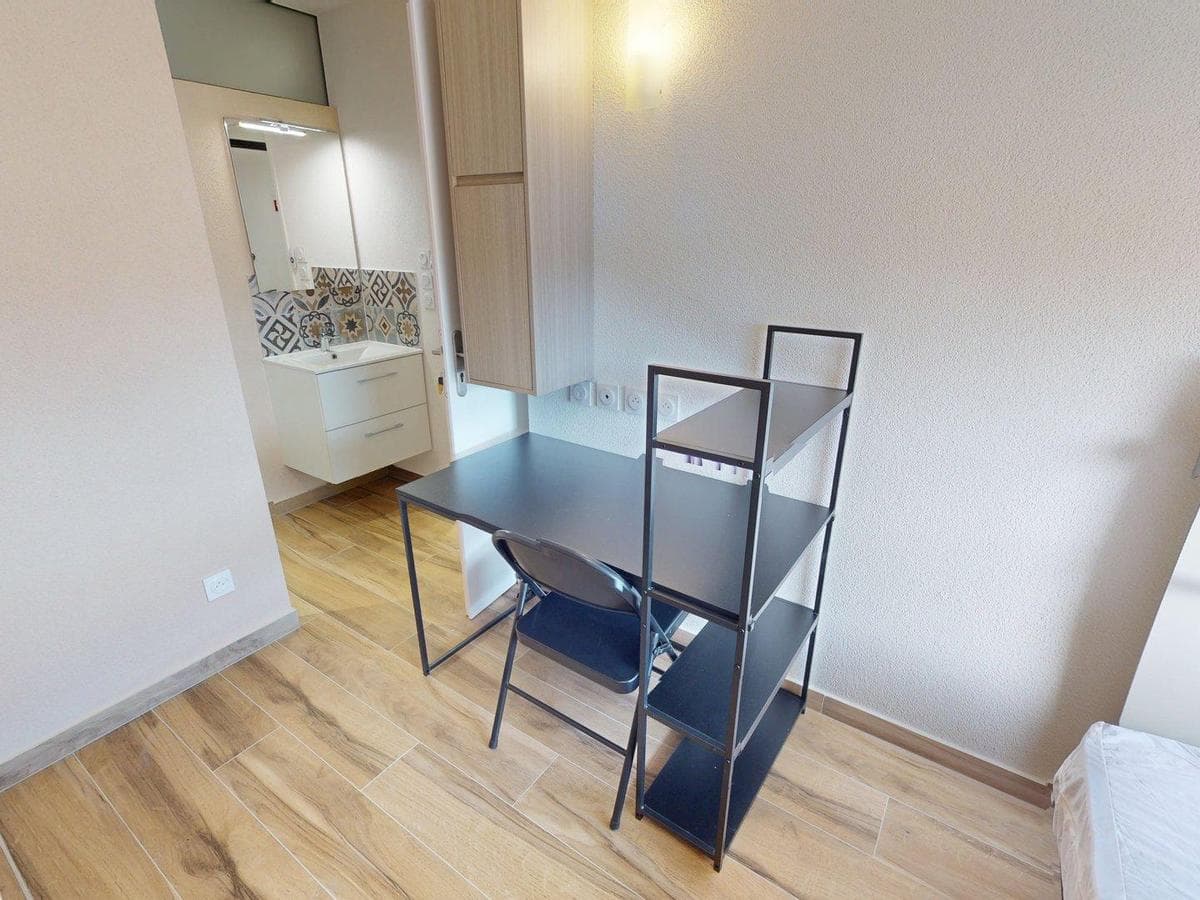 Appartement 5 pièces de 70 m² — vignette 5
