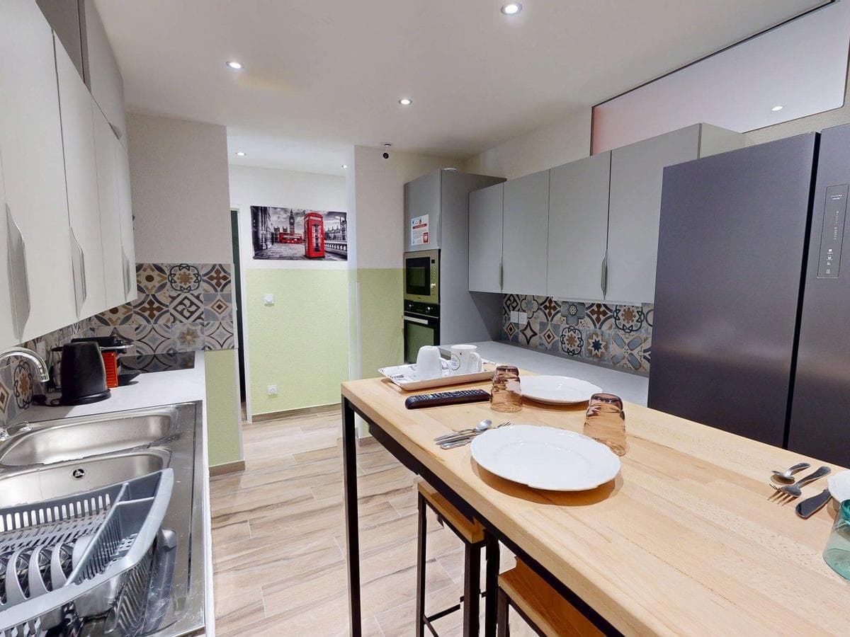 Appartement 5 pièces de 70 m² — vignette 7
