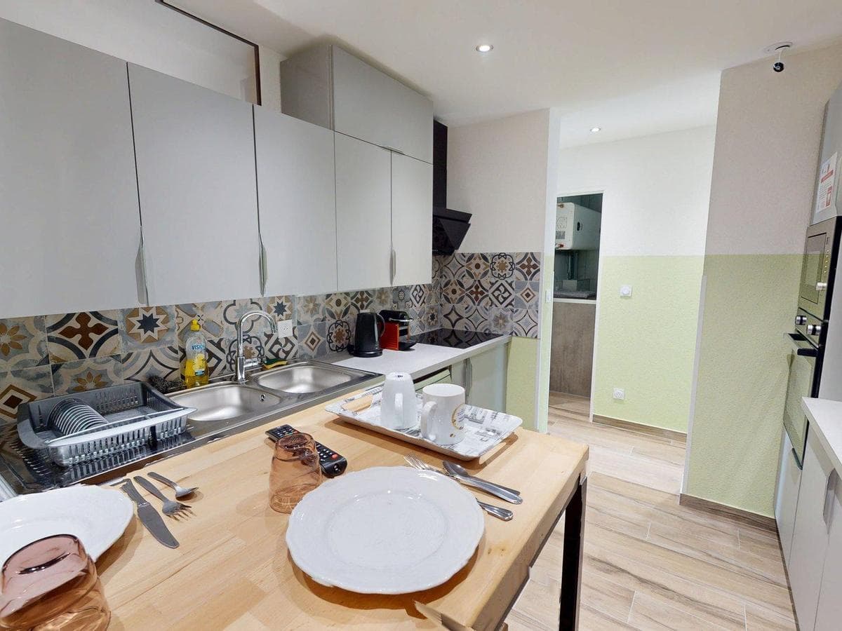 Appartement 5 pièces de 70 m² — vignette 9