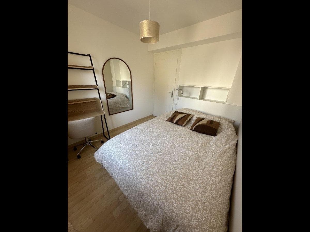 Appartement 5 pièces de 87 m² — vignette 4