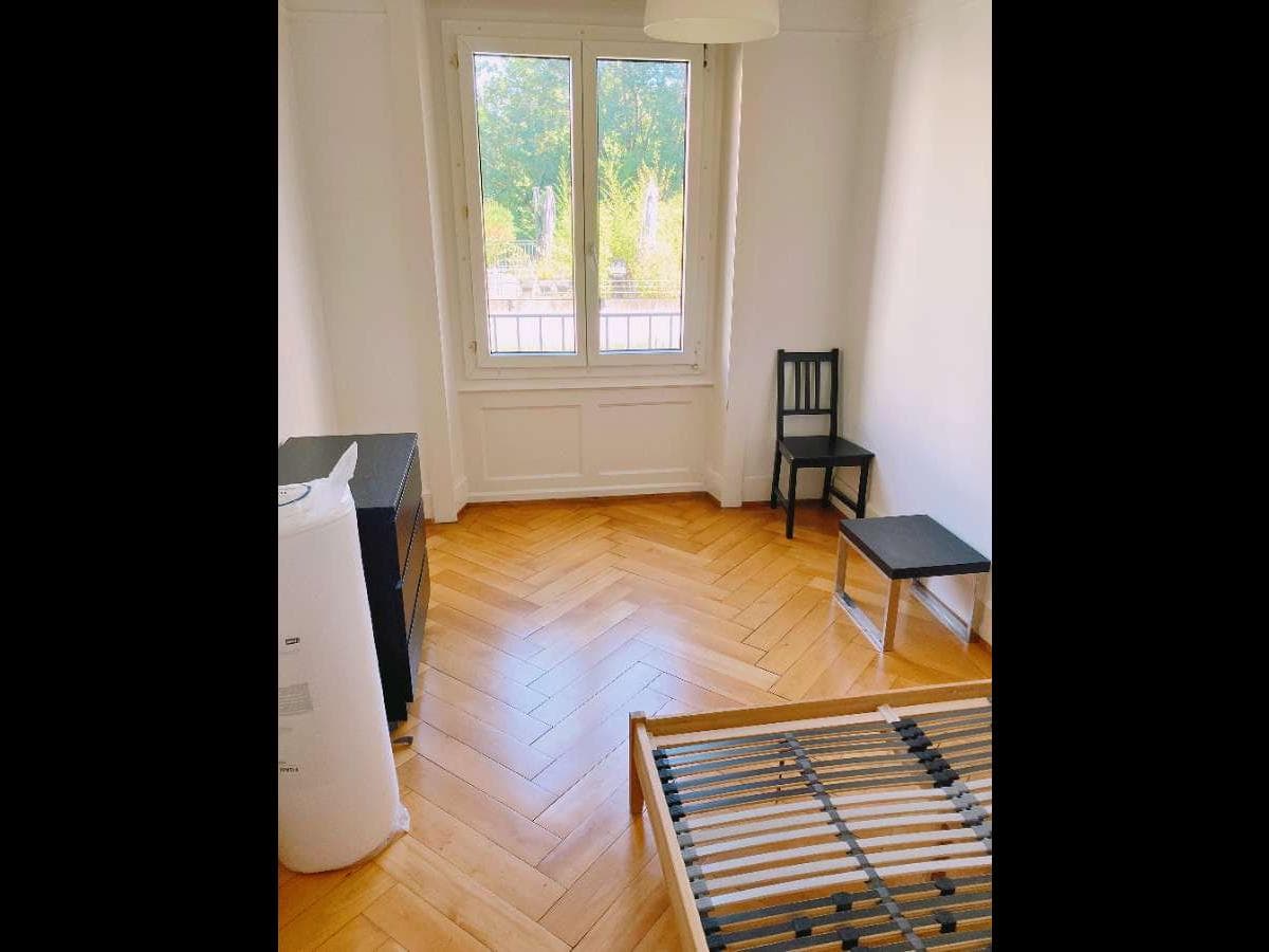 Appartement 4 pièces de 100 m² — vignette 2