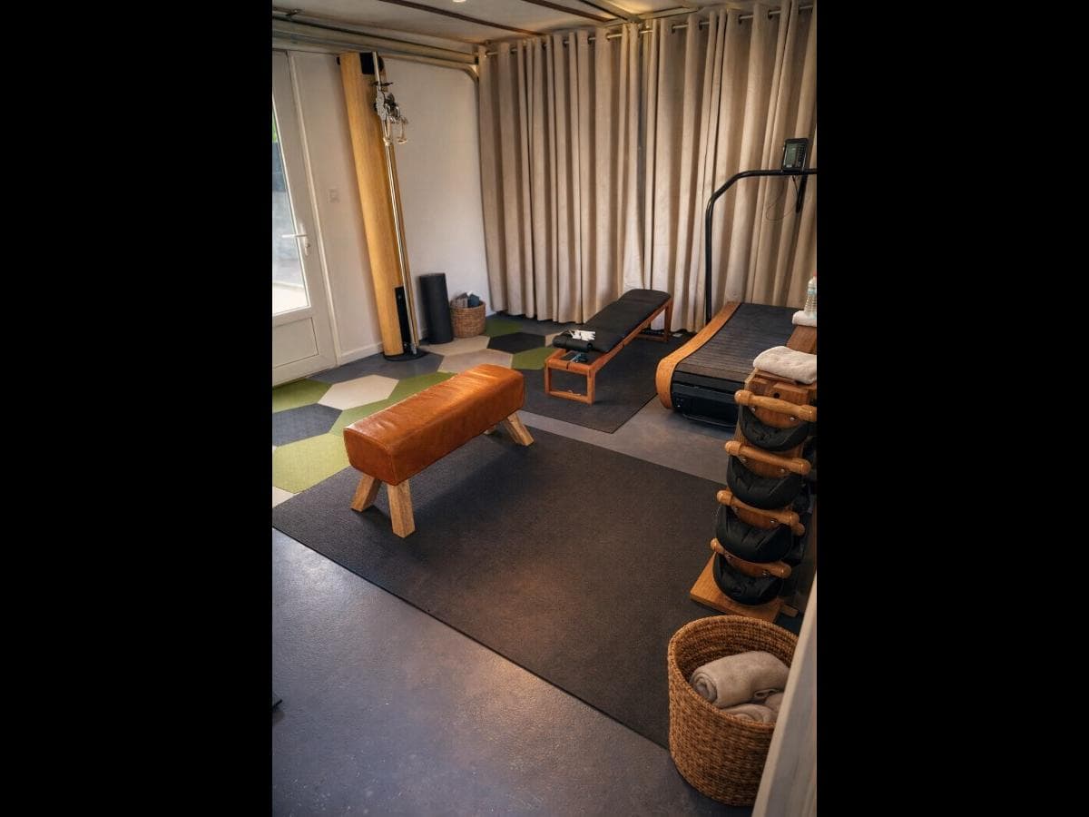 Villa 10 pièces de 340 m² — vignette 2