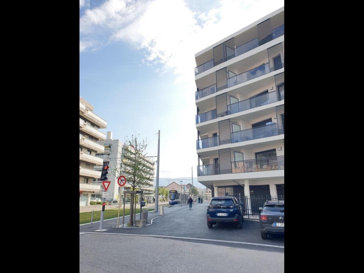 Appartement 3 pièces de 63 m² — vignette 3