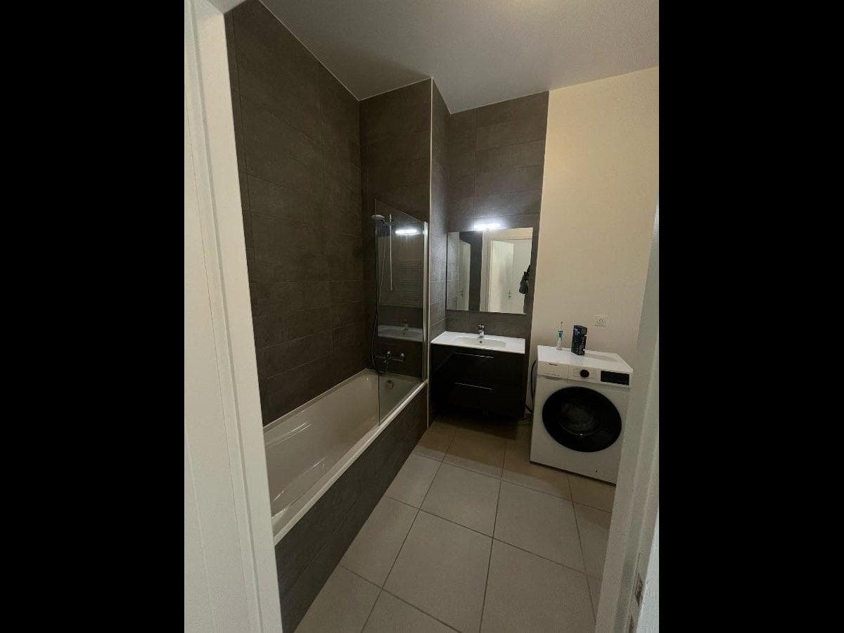 Appartement 3 pièces de 63 m² — vignette 10