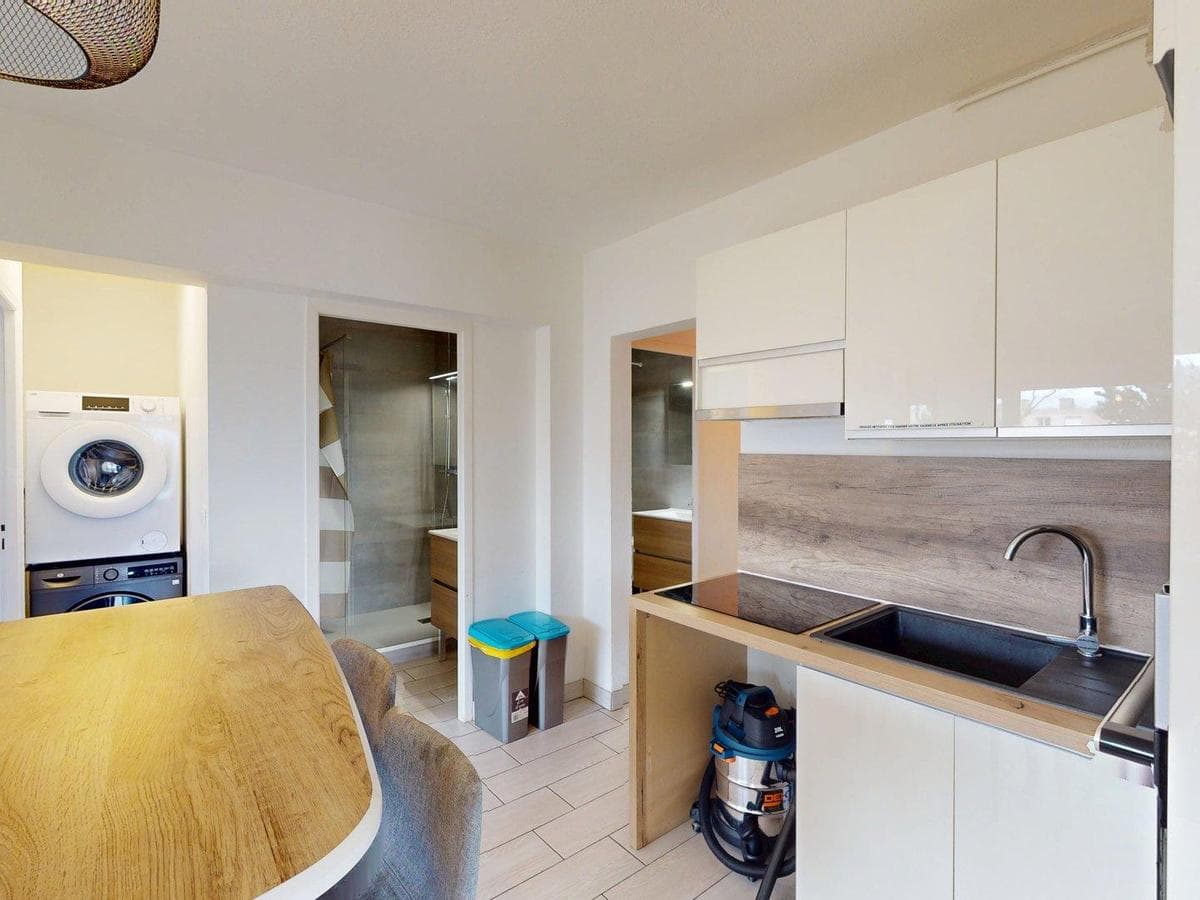 Appartement 6 pièces de 85 m² — vignette 12