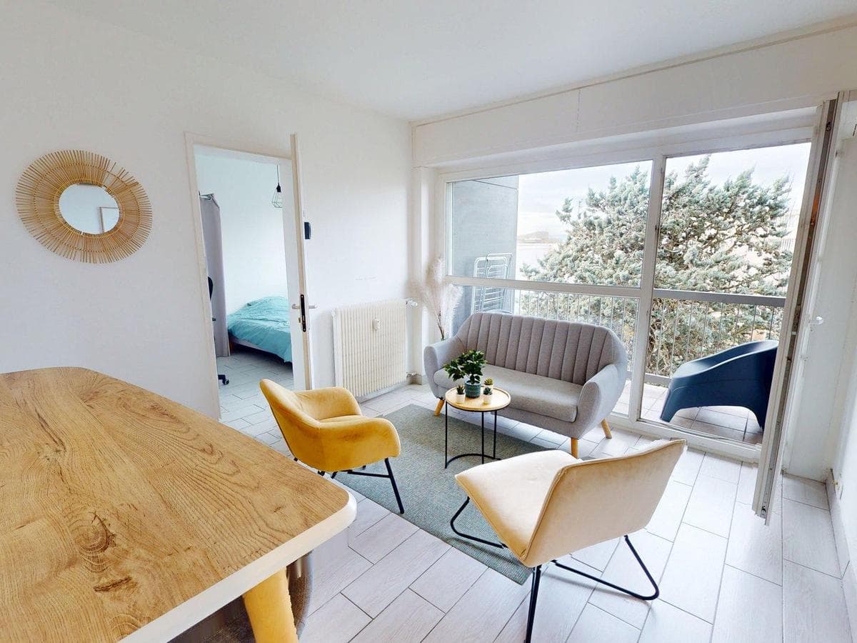 Appartement 6 pièces de 85 m² — vignette 6