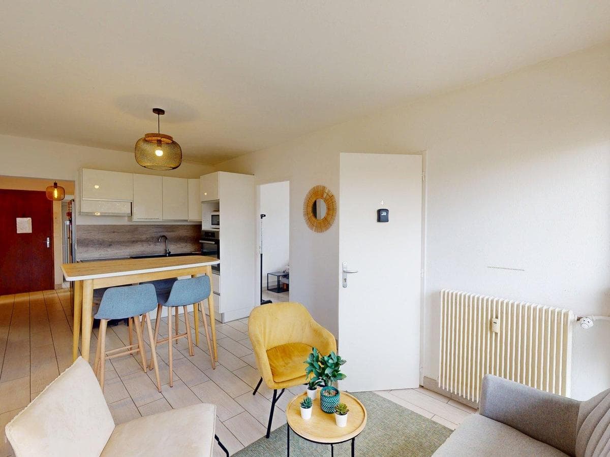 Appartement 6 pièces de 85 m² — vignette 7