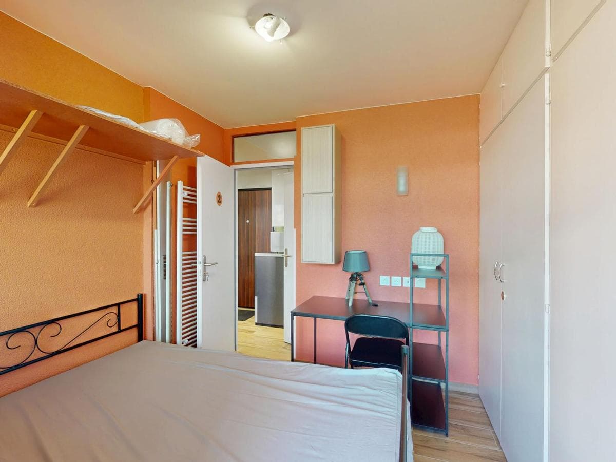 Appartement 3 pièces de 27 m² — vignette 2