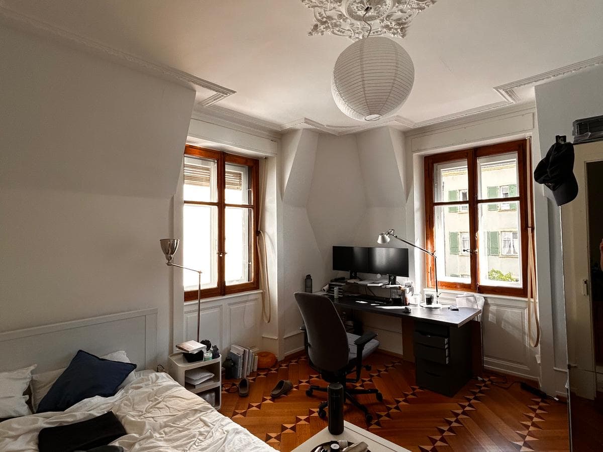 Appartement 4 pièces de 100 m² — vignette 2