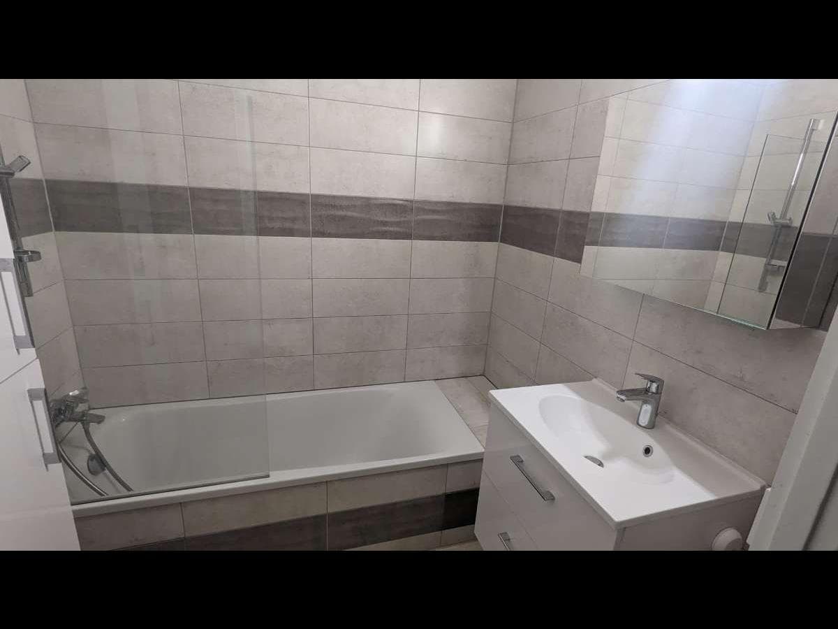 Appartement 5 pièces de 106 m² — vignette 12