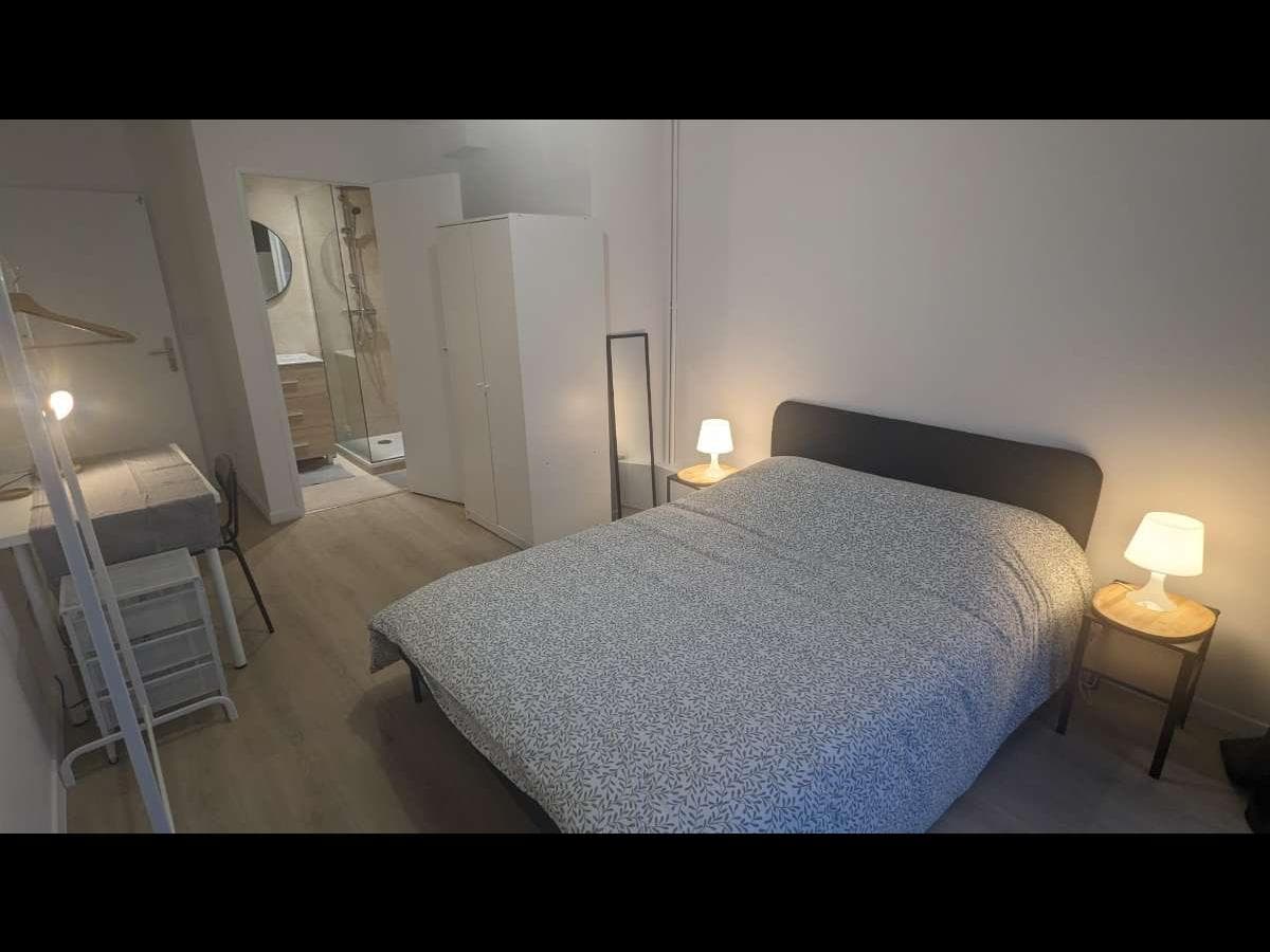Appartement 5 pièces de 106 m² — vignette 4