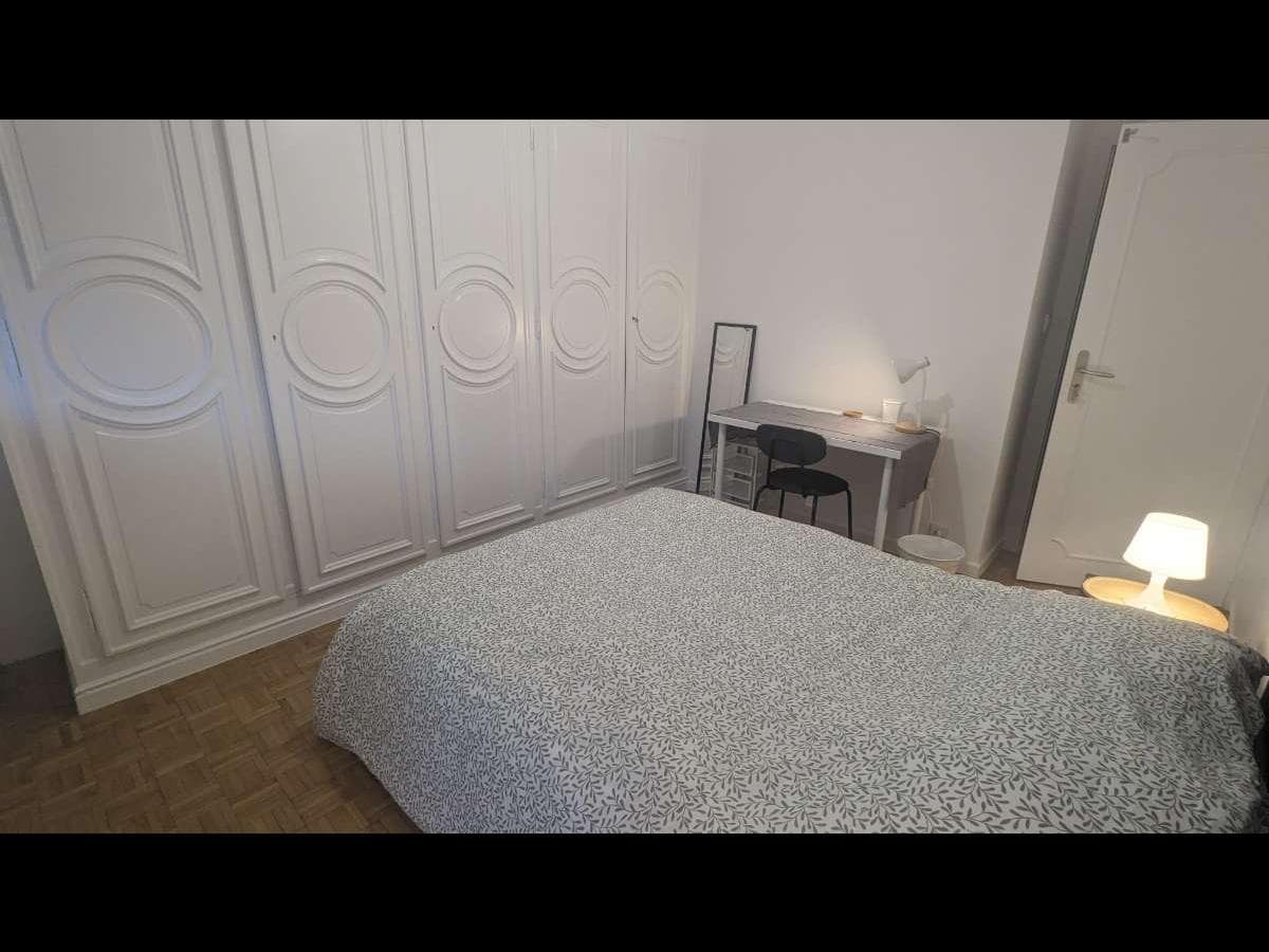 Appartement 5 pièces de 106 m² — vignette 7