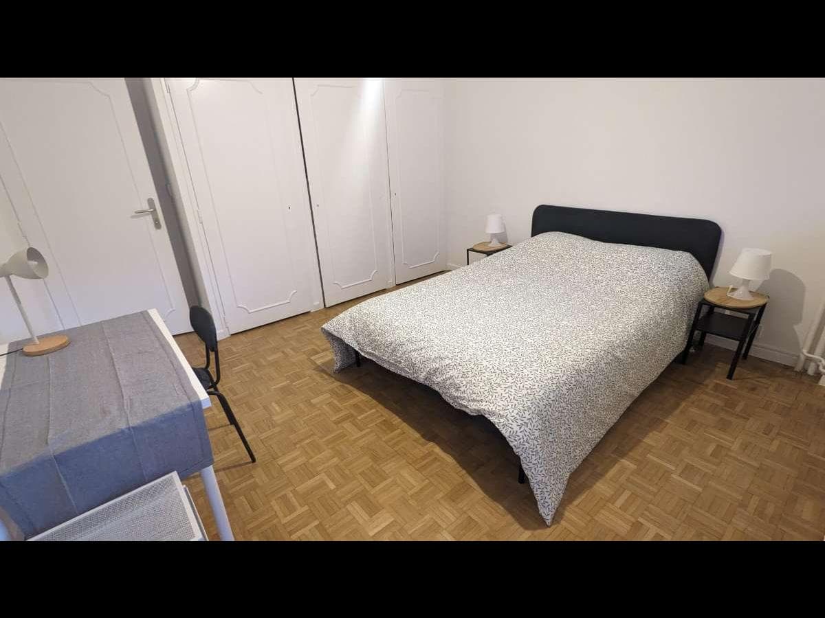 Appartement 5 pièces de 106 m² — vignette 10