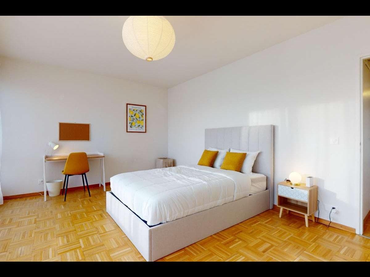 Appartement 7 pièces de 160 m² — vignette 11