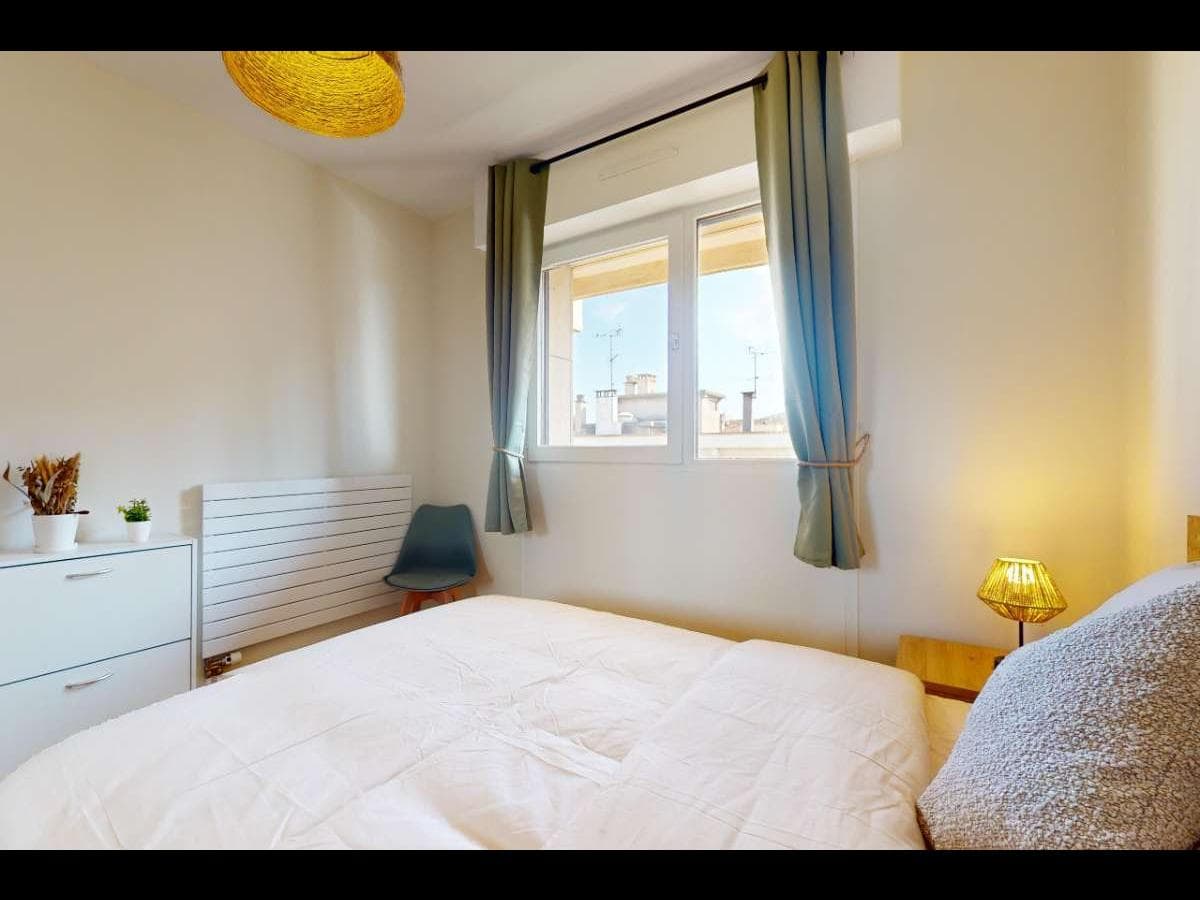 Appartement 4 pièces de 65 m² — vignette 12