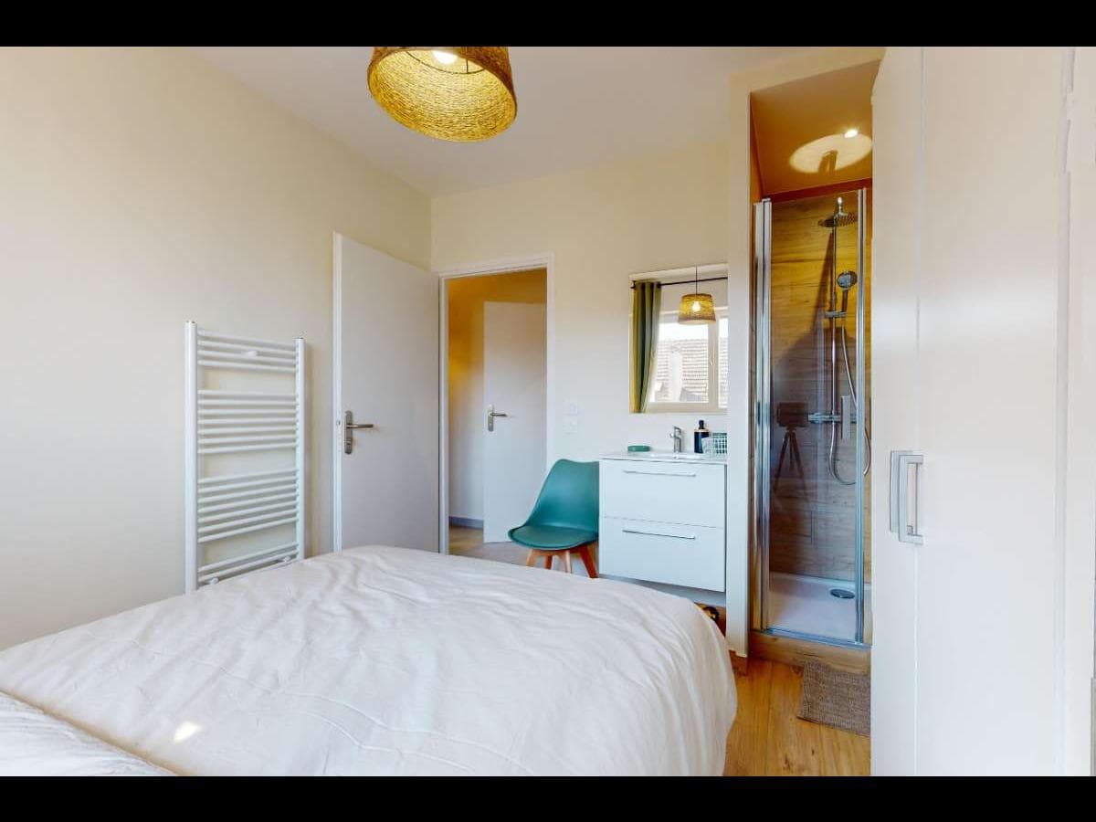 Appartement 4 pièces de 65 m² — vignette 8