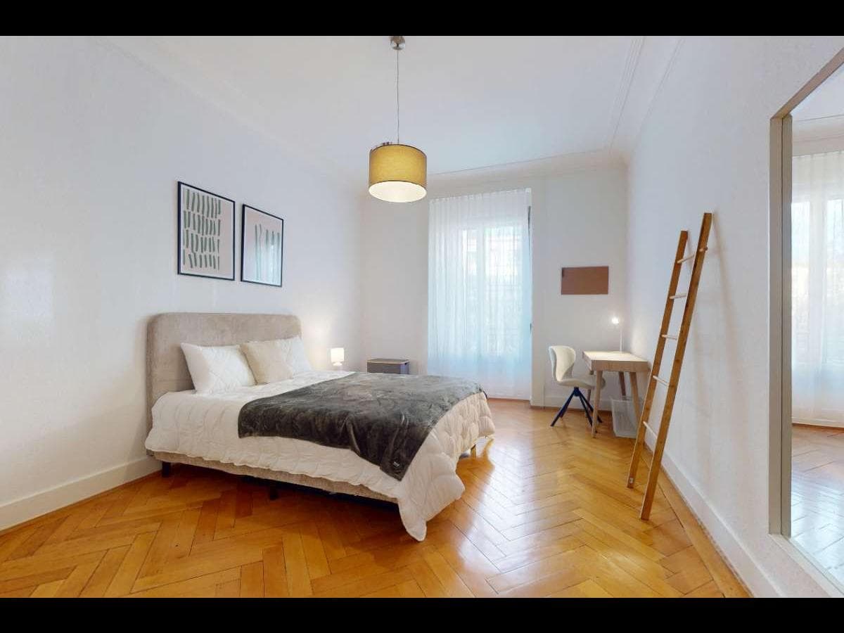 Appartement 7 pièces de 180 m² — vignette 11