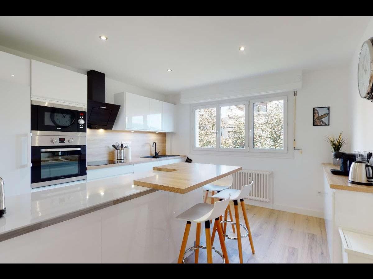 Appartement 5 pièces de 108 m² — vignette 4