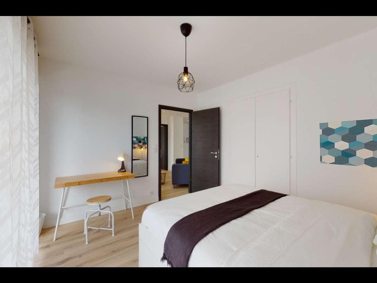 Appartement 5 pièces de 108 m² — vignette 9