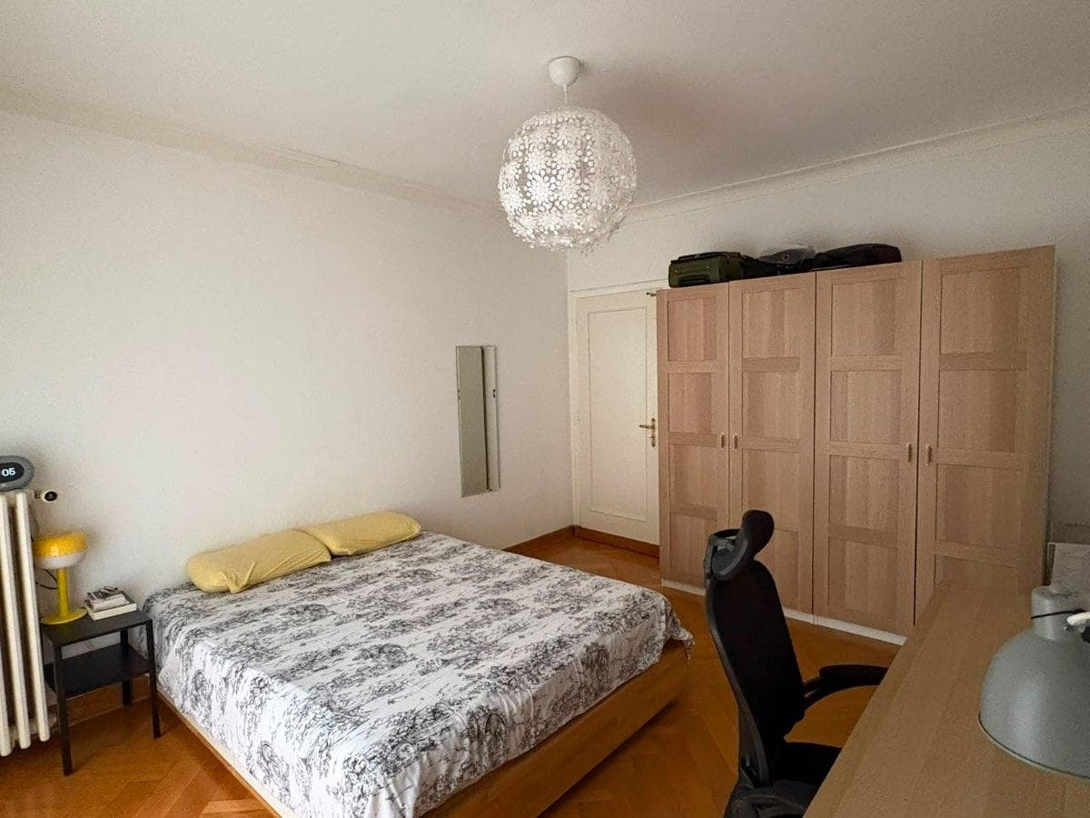Appartement 6 pièces de 130 m² — photo 1