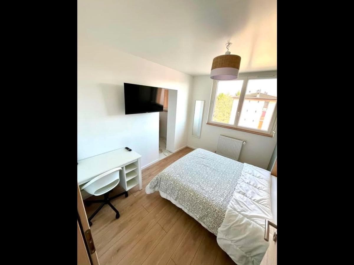 Appartement 6 pièces de 80 m² — photo 1