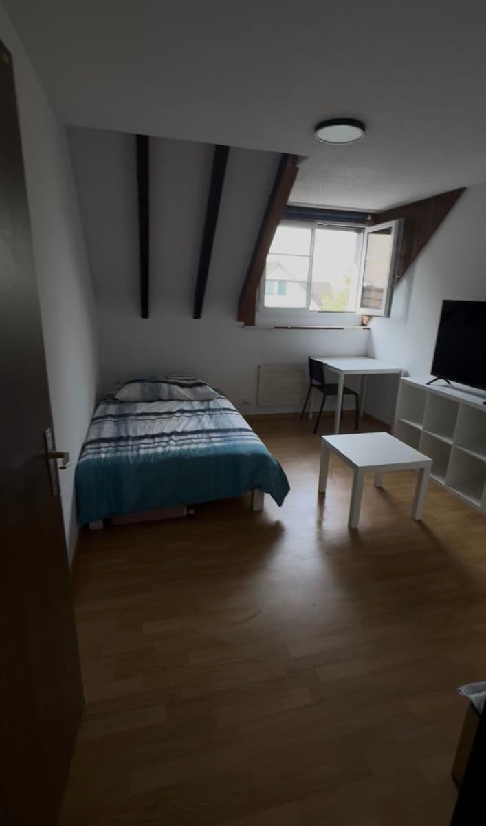 Chambre en colocation · Volketswil (Uster/Volketswil) — photo 1