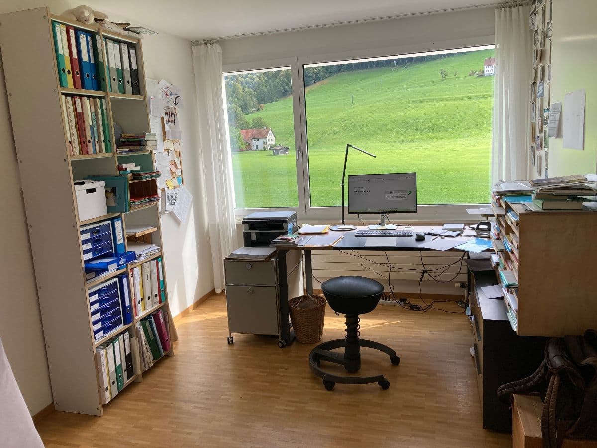 Chambre en colocation · St. Gallen (St.Georgen) — photo 1