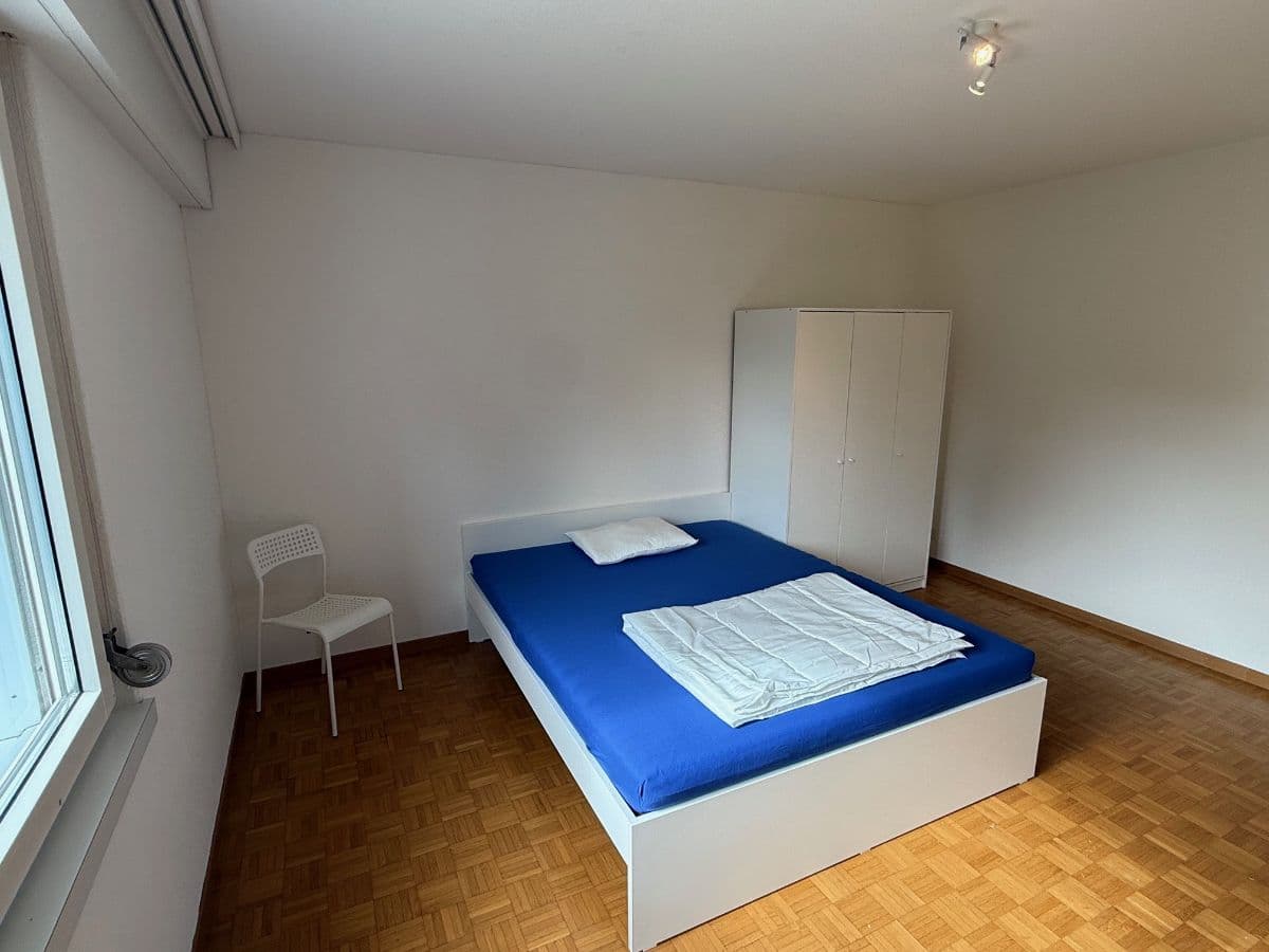Chambre en colocation · Binz (Bezirk Uster, Gemeinde Fällanden) — photo 1
