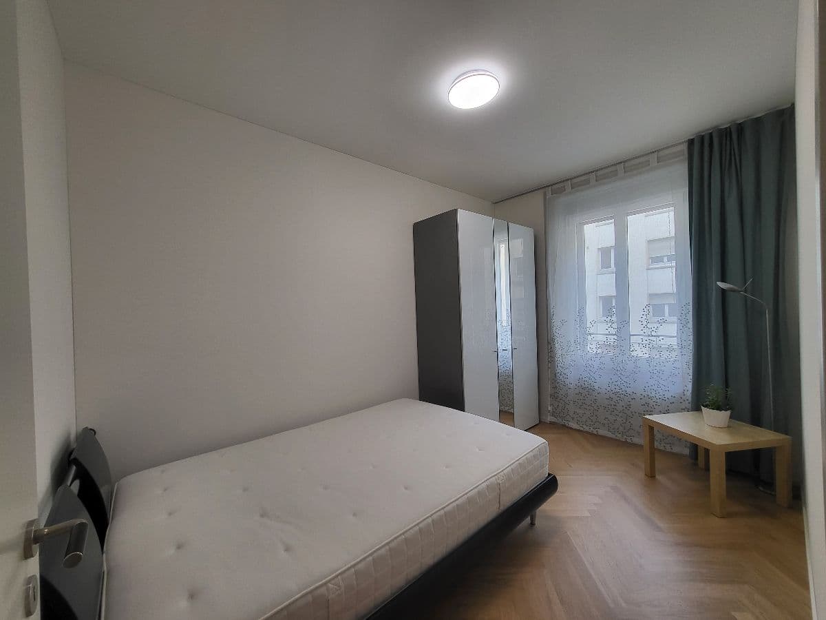 Chambre en colocation · Zürich (Kreis 4) — photo 1