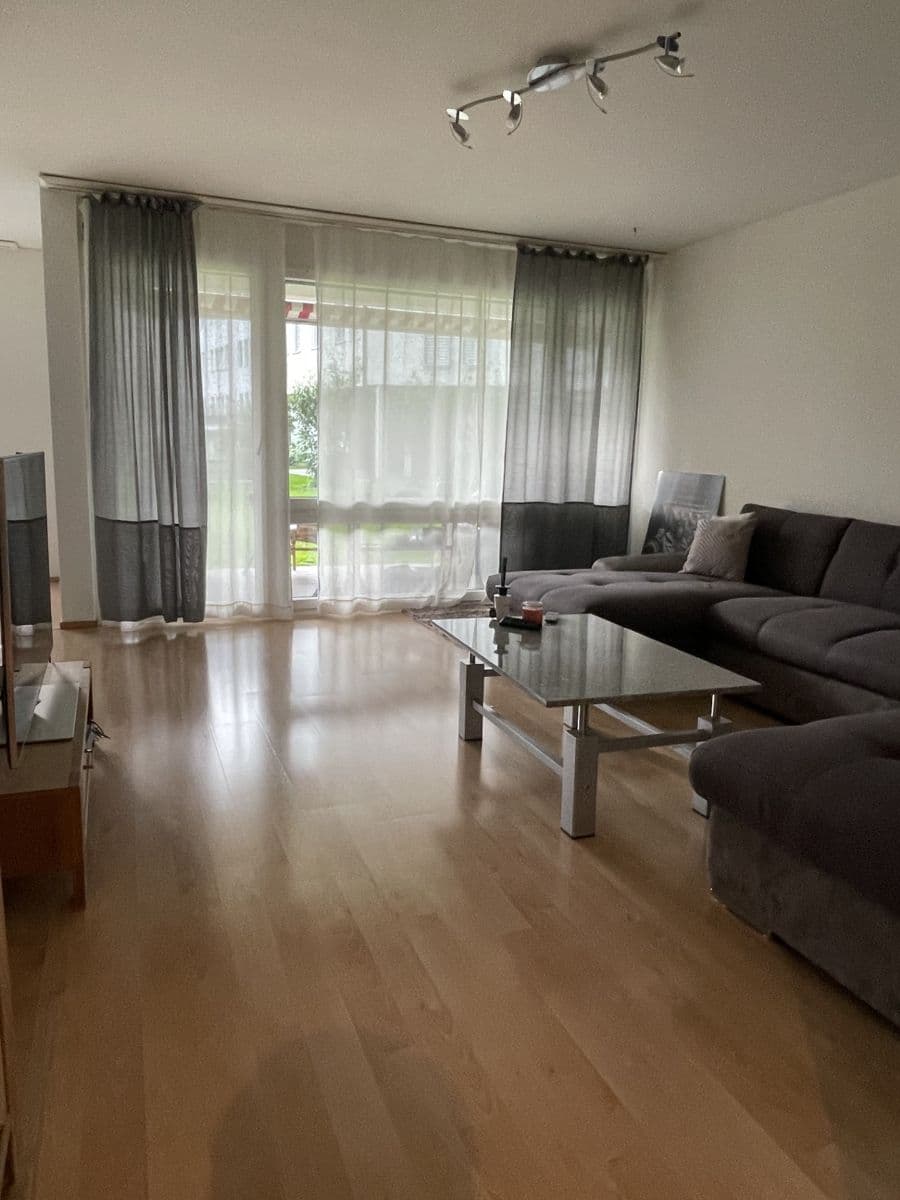Chambre en colocation · Rotkreuz (Rotkreuz) — photo 1
