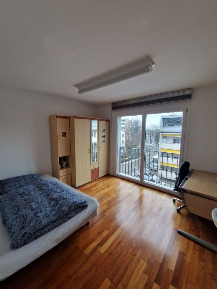 Chambre en colocation · Zürich (Schwamendigen) — photo 1