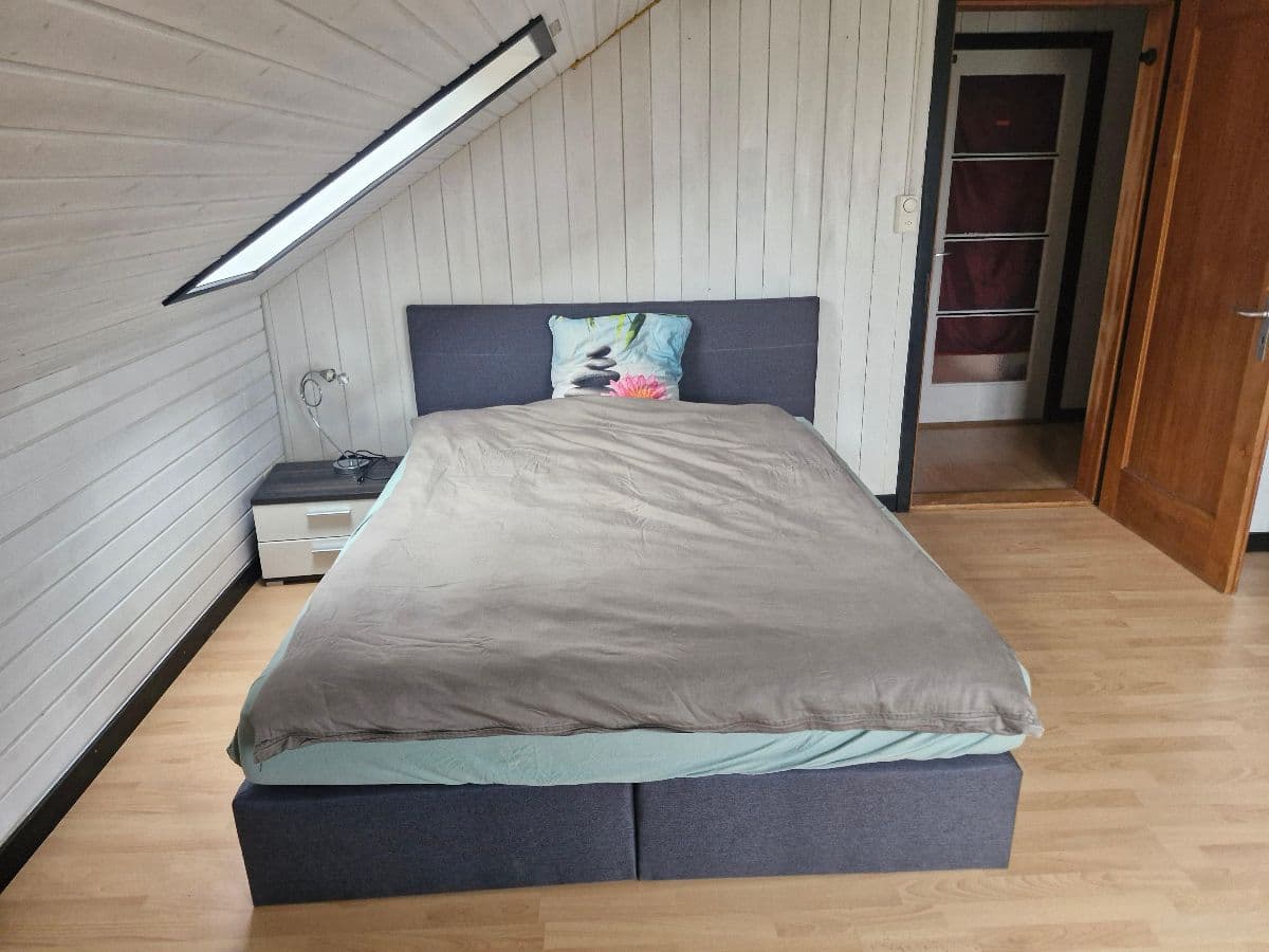 Chambre en colocation · GAMPELEN (Gampelen, Neuchâtel) — photo 1