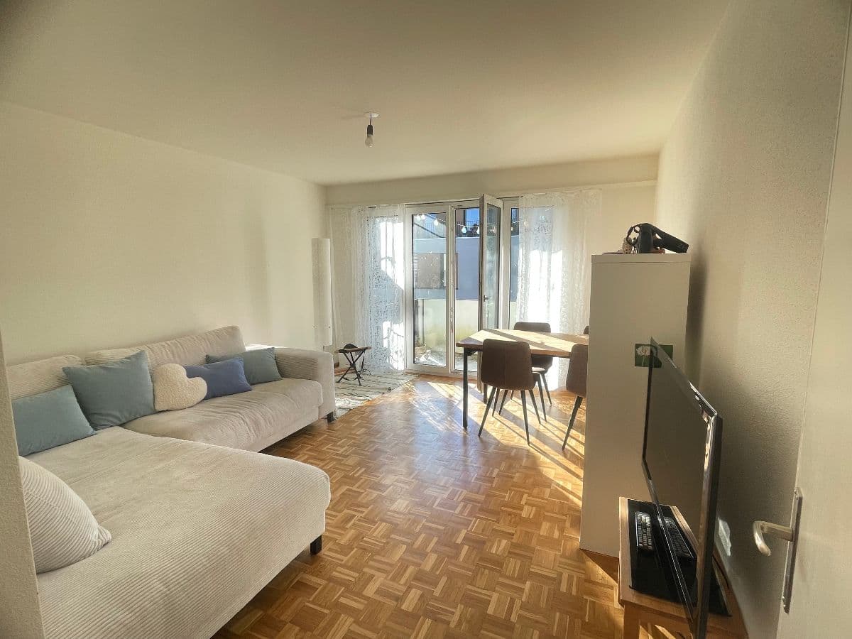 Chambre en colocation · Zürich (Kreis 11) — photo 1