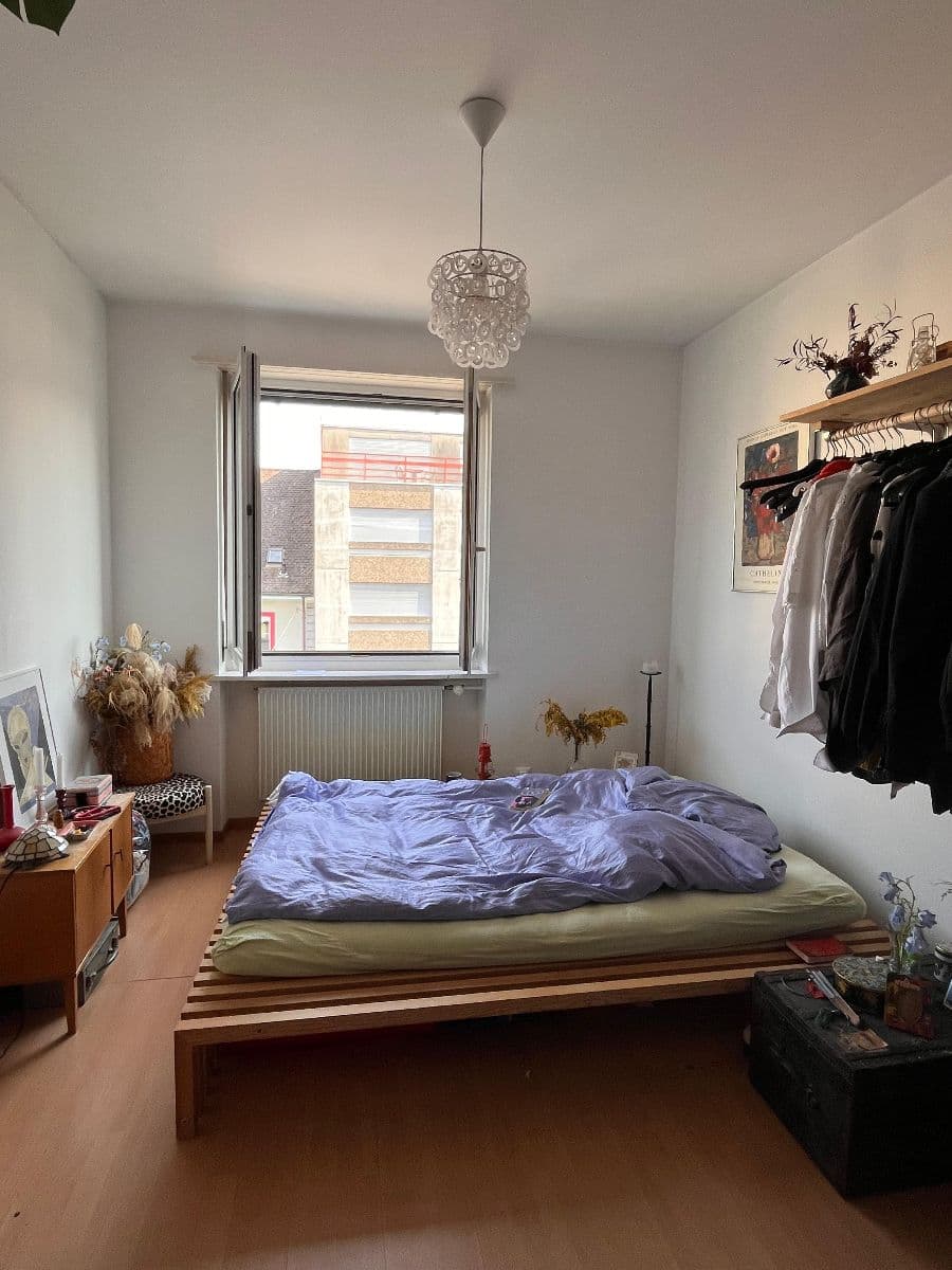 Chambre en colocation · Biel (Kreis 2) — photo 1
