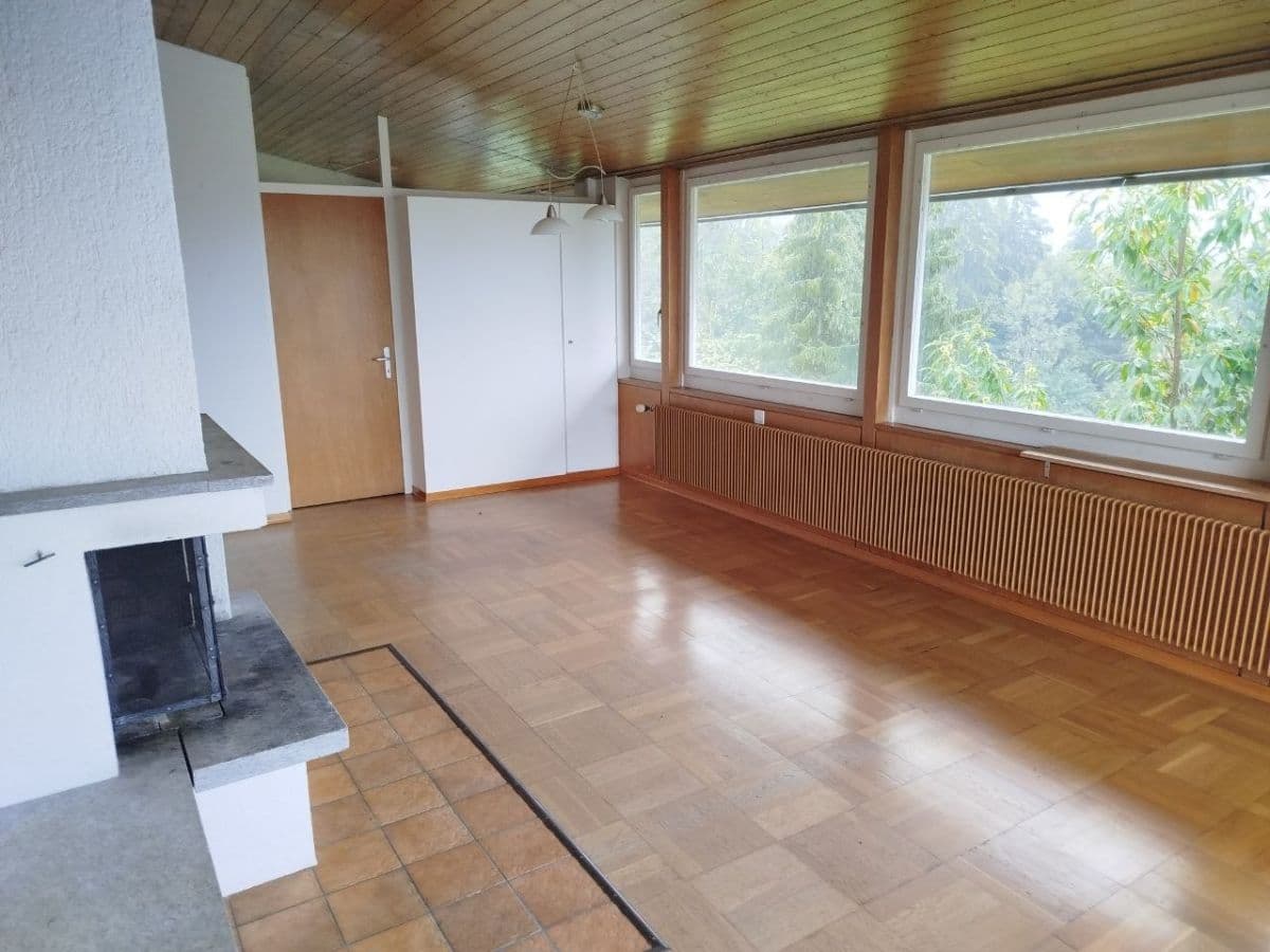 Chambre en colocation · Goldiwil (Goldiwil, Dorfstrasse) — photo 1