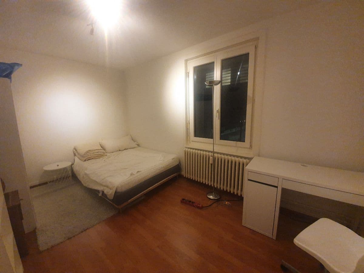 Chambre en colocation · Zürich (Wiedikon at Talwiesentrasse (tram stop)) — photo 1