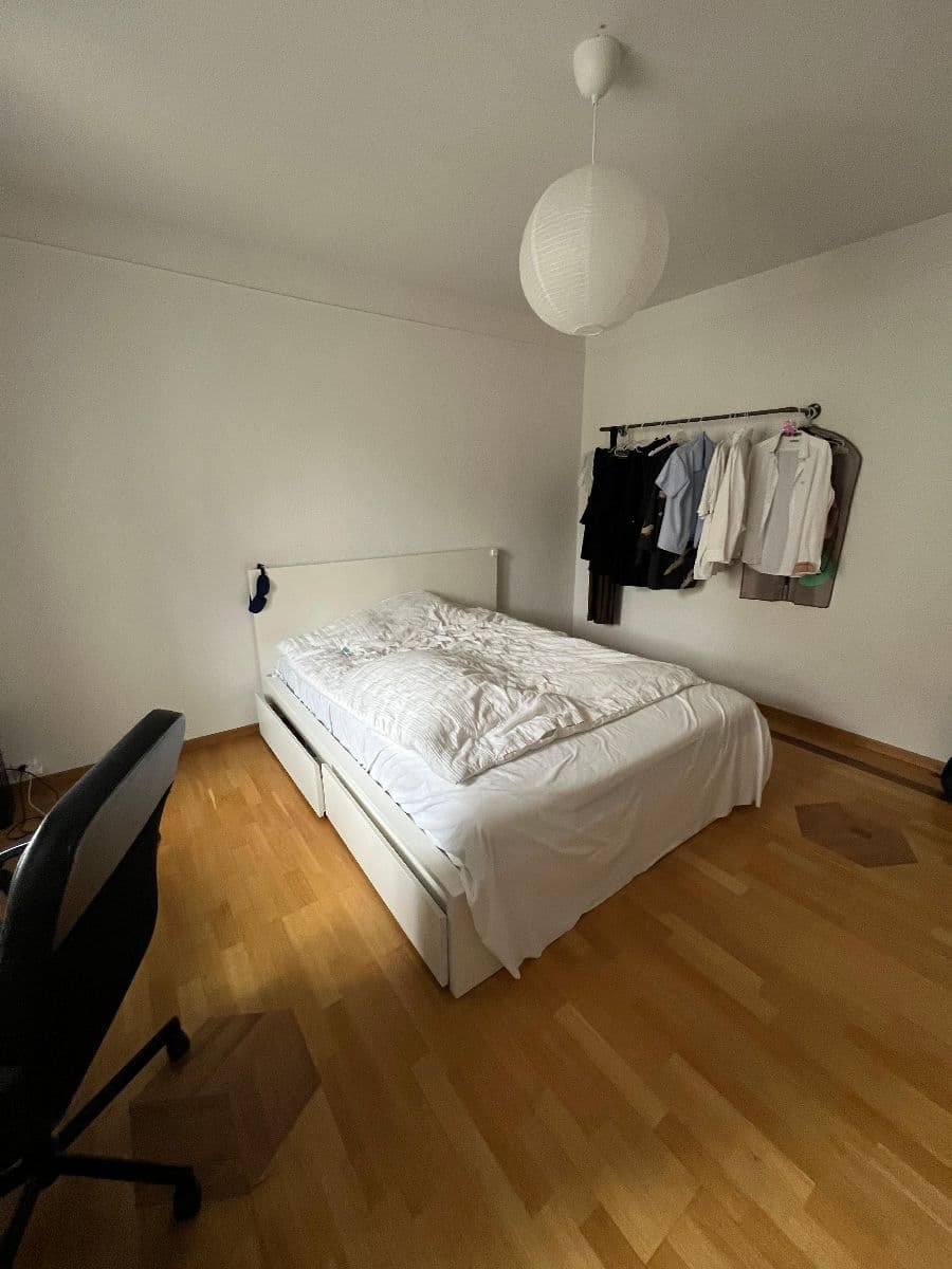 Chambre en colocation · Zürich (Schaffhauserplatz) — photo 1