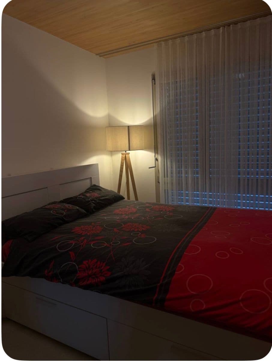 Chambre en colocation · Adlikon B. Regensdorf (Regensdorf) — photo 1