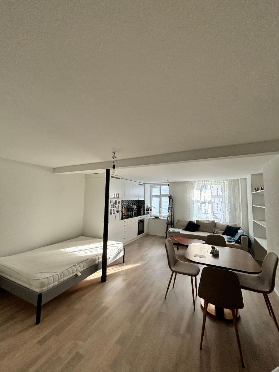 Chambre en colocation · Pfäffikon ZH (Pfäffikon ZH) — photo 1