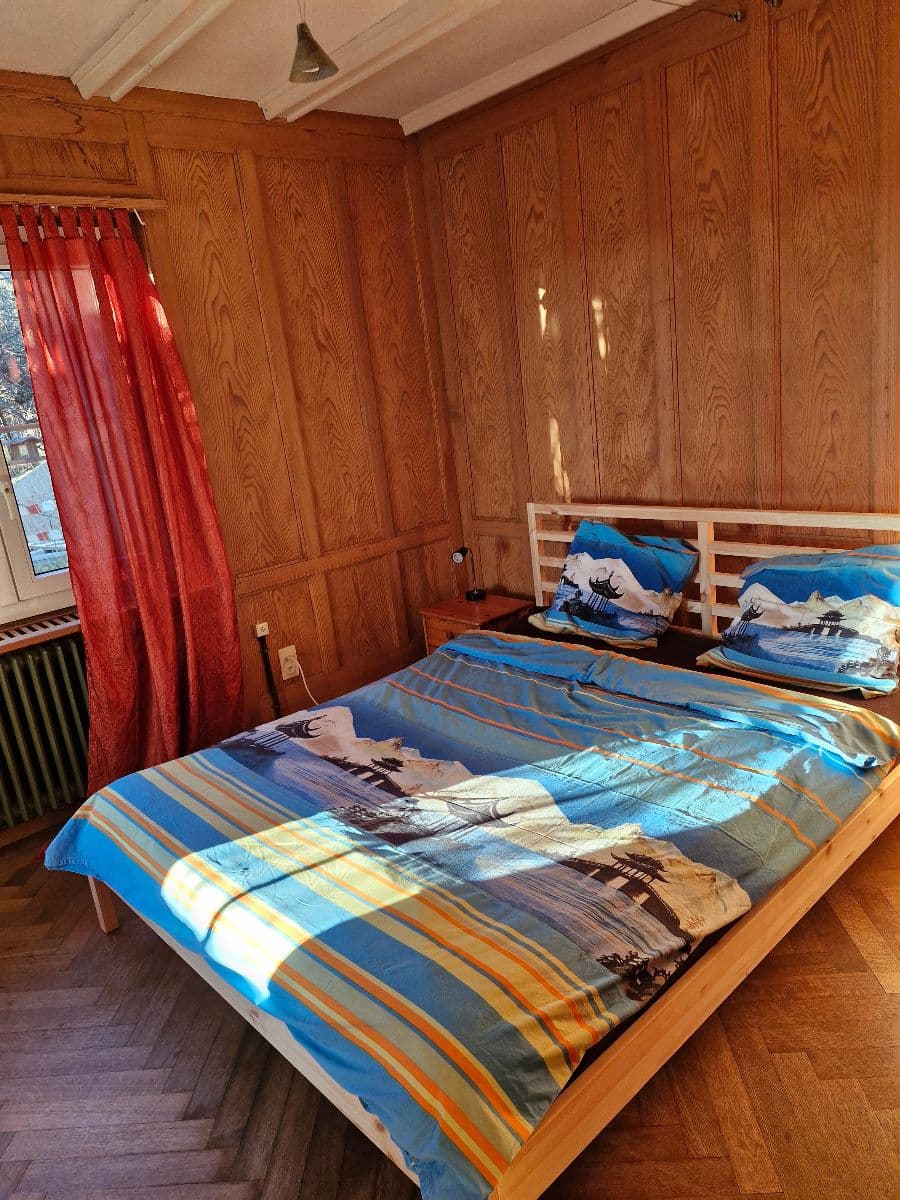 Chambre en colocation · Gampelen (Seeland - Gampelen - Bern - Biel - Avenches) — photo 1