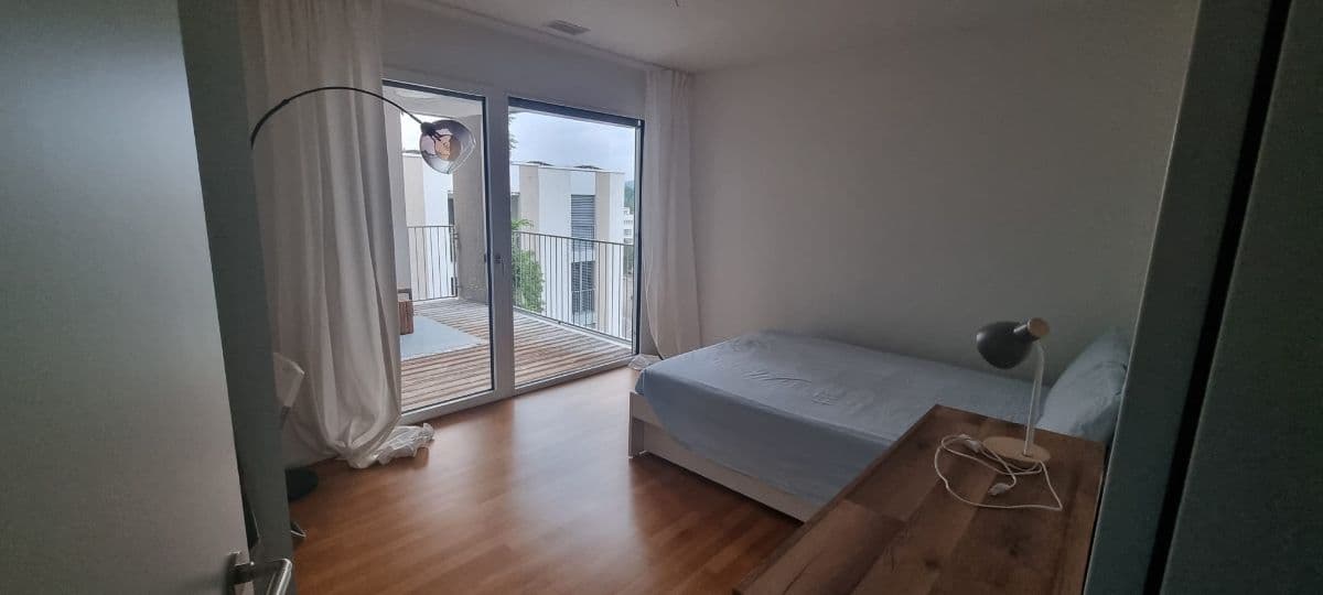Chambre en colocation · Opfikon — photo 1