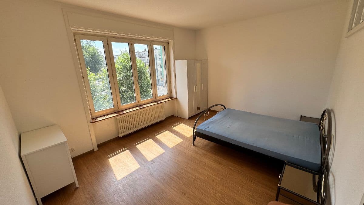Chambre en colocation · Biel/Bienne (Place de la gare) — photo 1