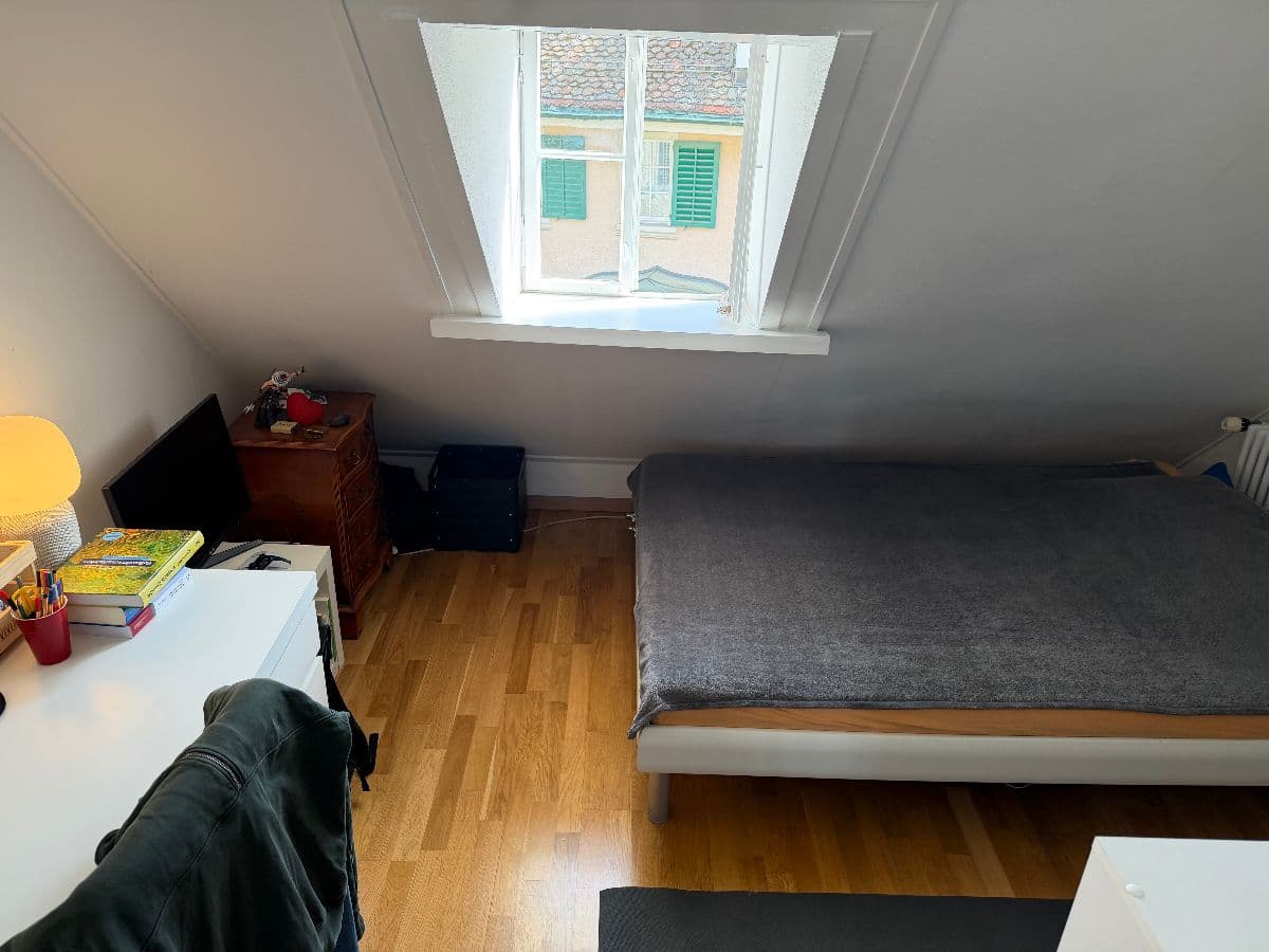 Chambre en colocation · Küsnacht (Küsnacht ZH) — photo 1